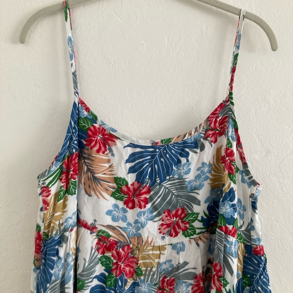 Honolua Wahine Hawaiian Dress - Picture 2 of 9
